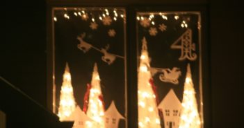 Advent Windows – Culverley Green Resident Association